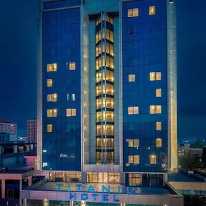 Titanic Port Bakirkoy 5* Istanbul